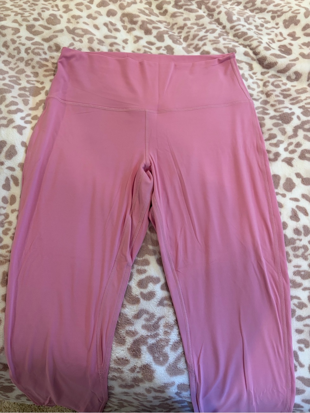 Women's Align leggings in 25” length - Pink Frosting